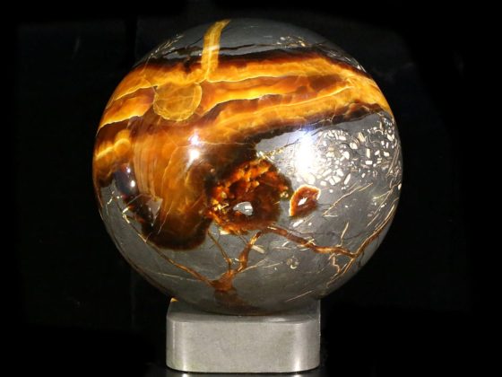 Simbircite (yellow calcite) sphere